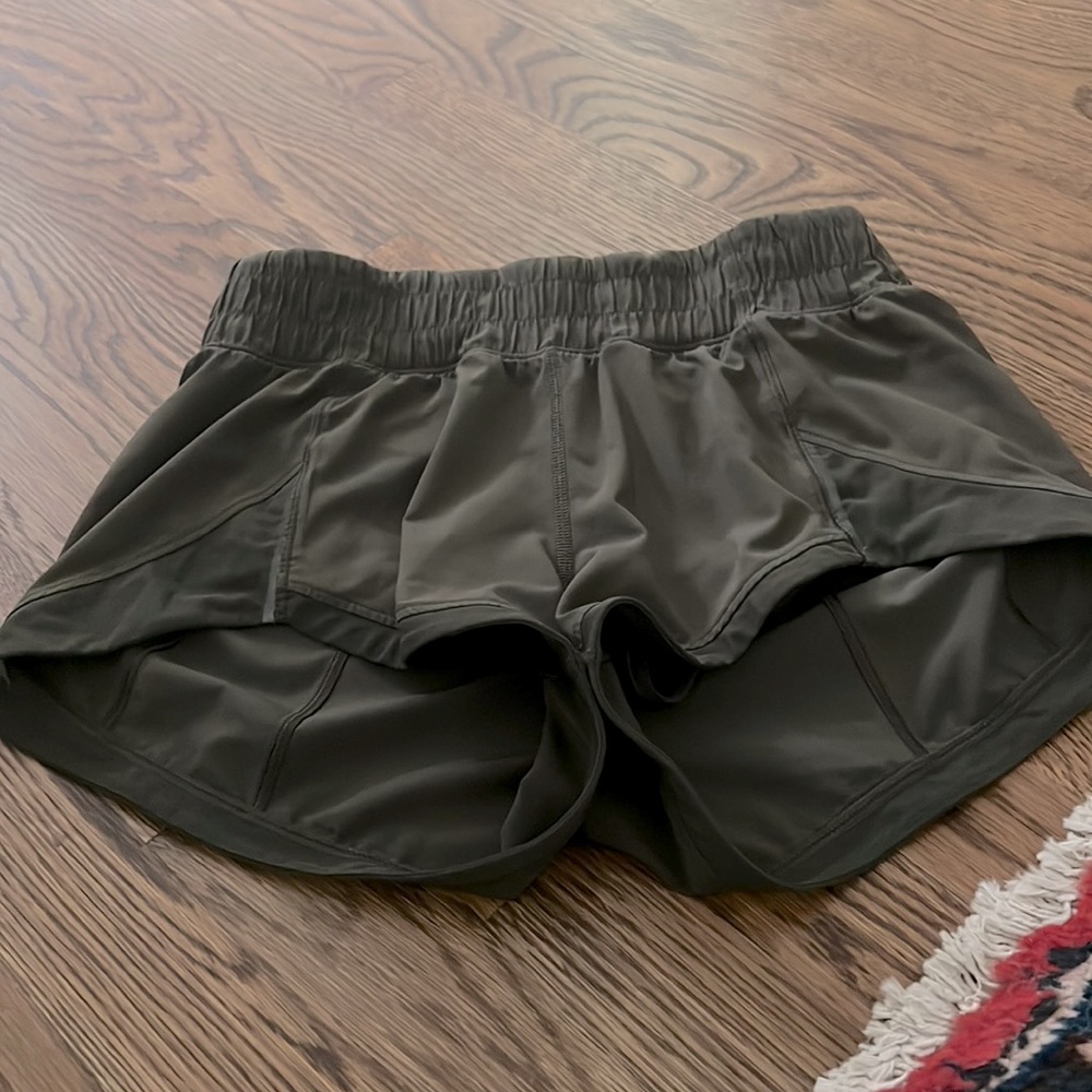 Lululemon Size 2 shorts (army green)